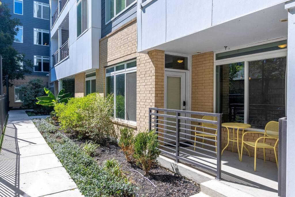 Beautiful Riverwalk Apt With Full Amenities, King Bed & Free Parking San Antonio Exterior photo
